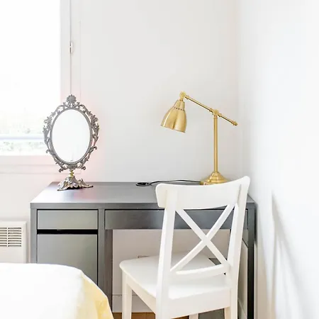 Apartment 8 Beautiful, Bright And Quiet Lyon